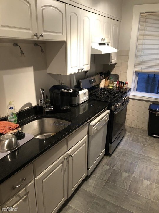 26 Chiswick Rd-Unit -APT# 8 in Boston, MA - Building Photo