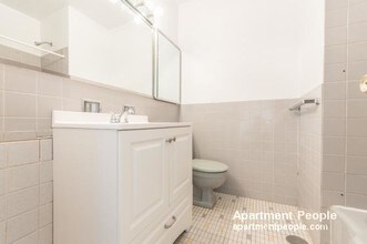 5701 N Sheridan Rd-Unit -3U in Chicago, IL - Building Photo - Building Photo