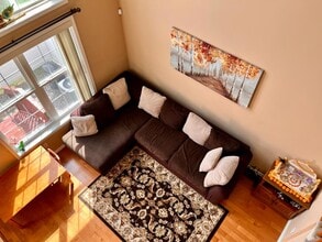 65 Demarest Dr in Englishtown, NJ - Building Photo - Building Photo