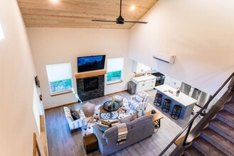 235 Paradise Dr, Unit SI ID1035921P in Ashford, WA - Building Photo - Building Photo