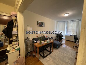 211 Park Dr in Boston, MA - Building Photo - Building Photo