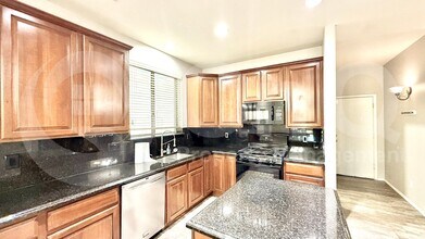 26154 N 67th Ln in Peoria, AZ - Building Photo - Building Photo