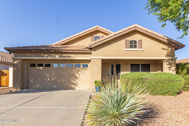 8384 W Pontiac Dr in Peoria, AZ - Building Photo - Building Photo