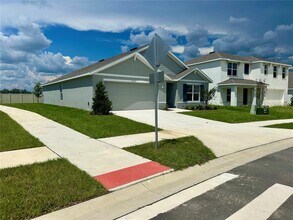 4259 SW 53rd Ln Rd in Ocala, FL - Building Photo - Building Photo