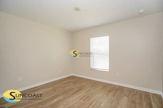 254 Oak Ln Trk in Ocala, FL - Foto de edificio - Building Photo