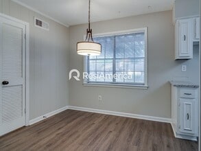 3826 Cosgrave Cove in Memphis, TN - Foto de edificio - Building Photo