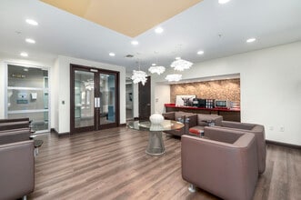 Mazza GrandMarc in College Park, MD - Foto de edificio - Building Photo