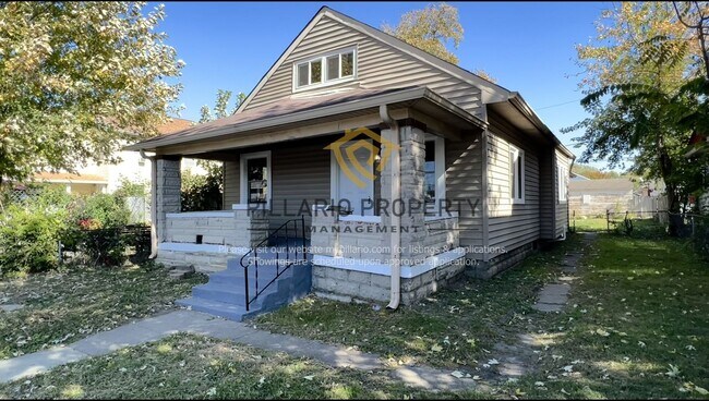 property at 307 S Walcott St