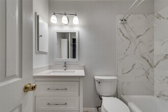 2627 Douglas Ave in Dallas, TX - Building Photo - Building Photo