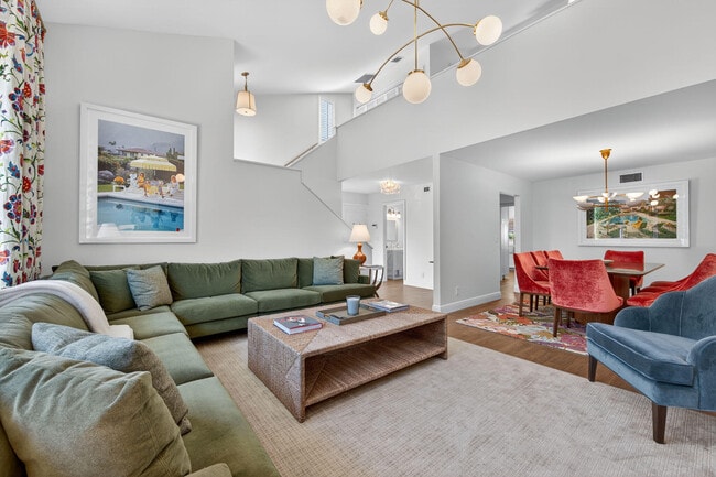 11352 Briarwood Pl in North Palm Beach, FL - Building Photo - Building Photo