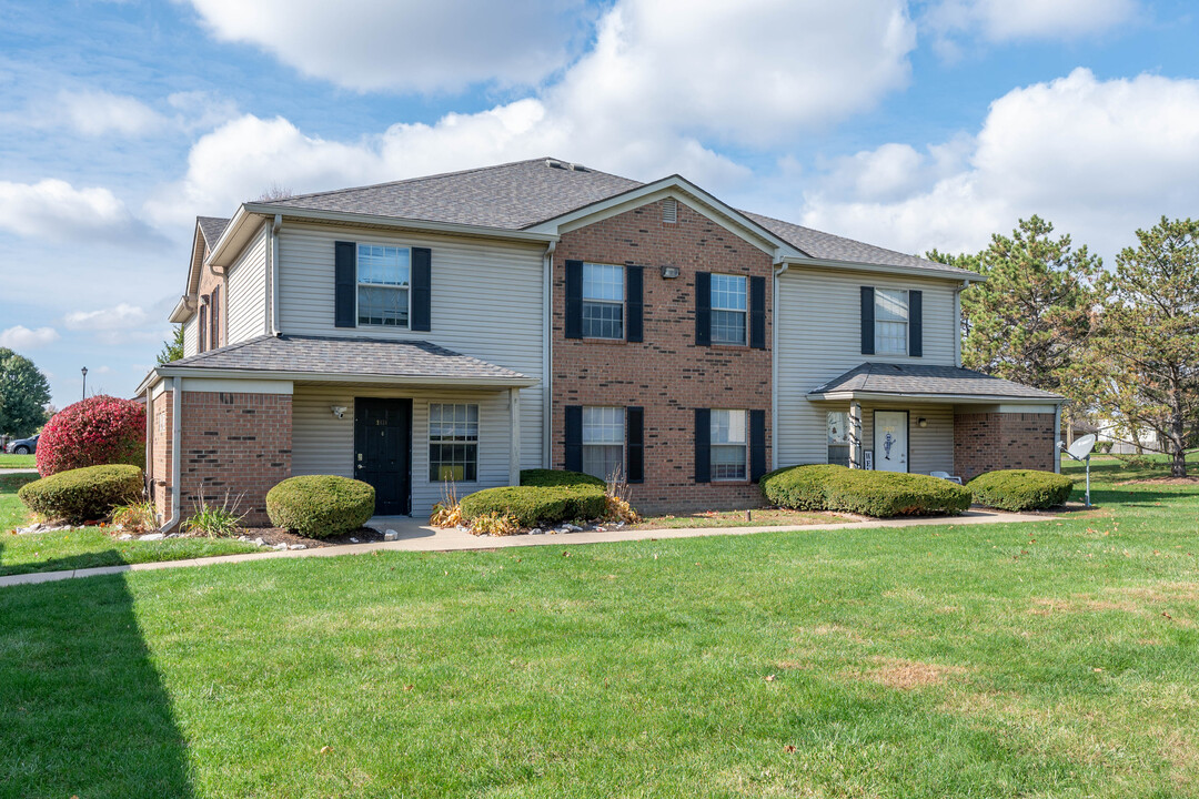 Gladden Farms in Plainfield, IN - Building Photo