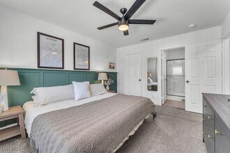 2819 Briar Knoll Dr in Henderson, NV - Building Photo - Building Photo