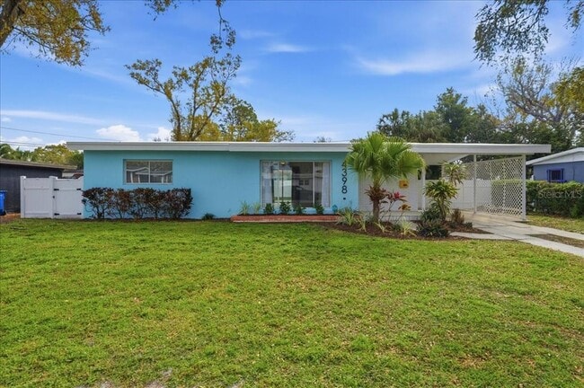4398 Neptune Dr SE in St. Petersburg, FL - Building Photo - Building Photo