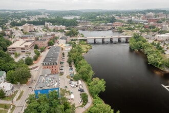 Fallview on Main in Auburn, ME - Building Photo - Building Photo