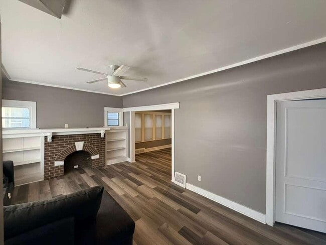 property at 2215 N 15th St