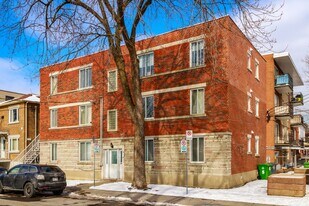 5 Rolland Av in Lachine, QC - Building Photo