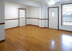 410 Anita St-Unit -1B in Houston, TX - Building Photo - Building Photo