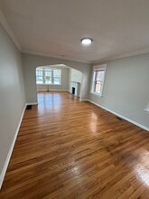 5041 Lindenwood Ave in St. Louis, MO - Building Photo - Building Photo