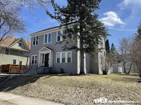 972 Ashland Ave in St. Paul, MN - Building Photo