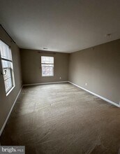 127 Brookland Terrace-Unit -9 in Winchester, VA - Building Photo - Building Photo