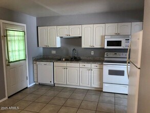 1862 S Buena Vista Dr in Apache Junction, AZ - Building Photo - Building Photo