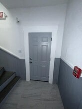 156 S Bend St, Unit 2 in Pawtucket, RI - Foto de edificio - Building Photo