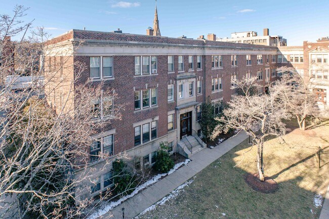 12-20 Alton Pl