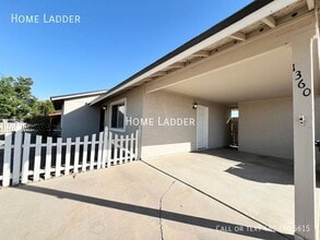 1360 S Bunker Hill Dr in Florence, AZ - Building Photo - Building Photo