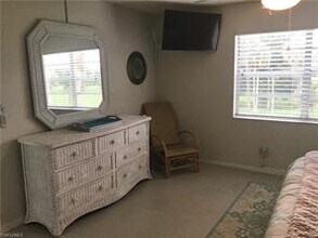 4372 27th Ct SW-Unit -2-301 in Naples, FL - Building Photo - Building Photo