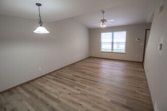 1516 Citadel Dr in Columbia, MO - Building Photo - Building Photo