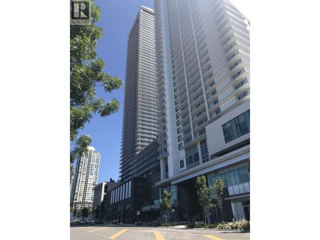 property at 3833-3833 Evergreen Pl