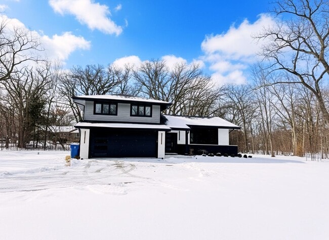 12407 91st Ave in Palos Park, IL - Building Photo - Building Photo