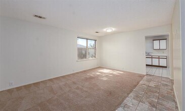 234 Baylor Dr in Glenn Heights, TX - Building Photo - Building Photo