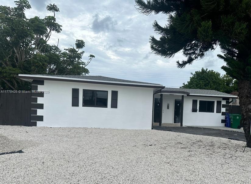 7905 Orleans St in Miramar, FL - Building Photo