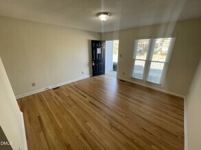 210 S Hollybrook Rd, Unit 224 in Wendell, NC - Building Photo - Building Photo