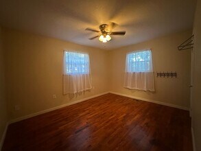 207 E H Pl in Russellville, AR - Building Photo - Building Photo
