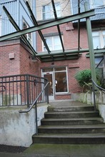 1620 Belmont Ave in Seattle, WA - Foto de edificio - Building Photo
