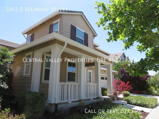 1042 S Vecindad St in Tracy, CA - Building Photo - Building Photo