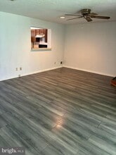 201 Villa Knoll Ct in Sicklerville, NJ - Building Photo - Building Photo