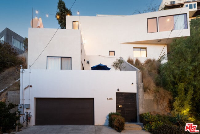property at 8465 Franklin Ave