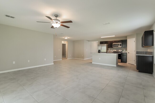 9027 Open Fld Rd in Jacksonville, FL - Building Photo - Building Photo