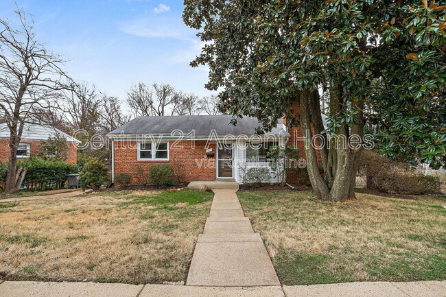 property at 1 N Manchester St