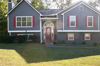 2298 Alyssa Ct in Lithia Springs, GA - Building Photo - Building Photo