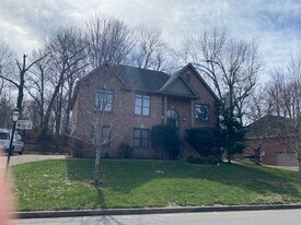 5864 Seven Pts Trce in Nashville, TN - Building Photo