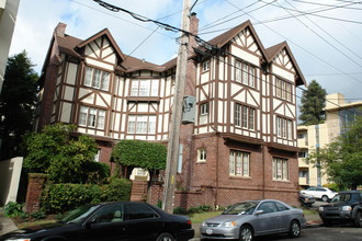 429 Staten Ave in Oakland, CA - Building Photo - Building Photo