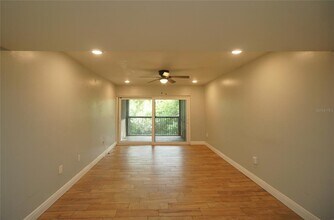 760 S Village Dr in St. Petersburg, FL - Building Photo - Building Photo