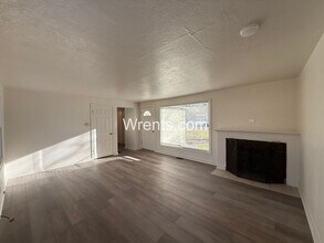 2840 W Sanson Ave in Spokane, WA - Building Photo - Building Photo