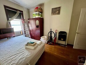 HART STREET in Brooklyn, NY - Building Photo - Building Photo