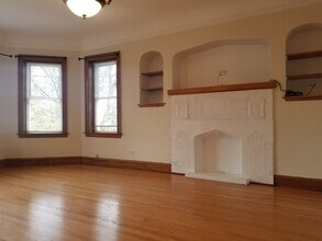 5321 W Cornelia Ave in Chicago, IL - Building Photo - Building Photo