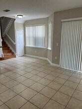 3124 NW 100th Ct in Doral, FL - Building Photo - Building Photo